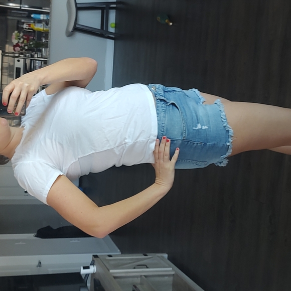 Jean shorts - Picture 3 of 4